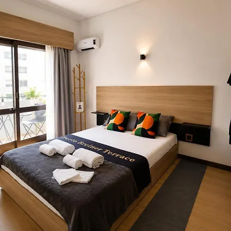 Breiner Terrace Apartment *